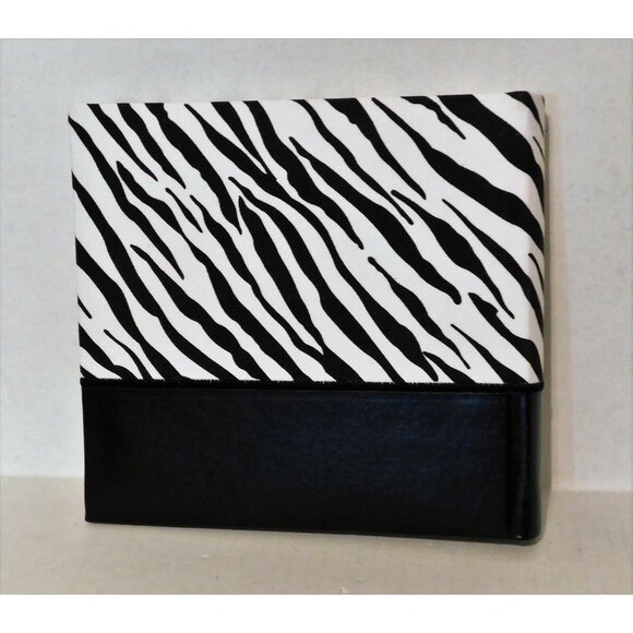 Girls Adventures Photo Album 9x8 Zebra 80 Pages Holds 160 6x4 Photos Fetco - Picture 2 of 5